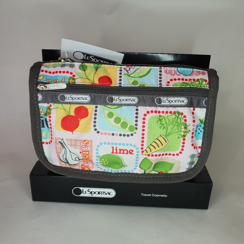 Lesportsac Boxed Travel Cosmetic Bag NWT - plus FREE GIFT - Picture 1 of 4
